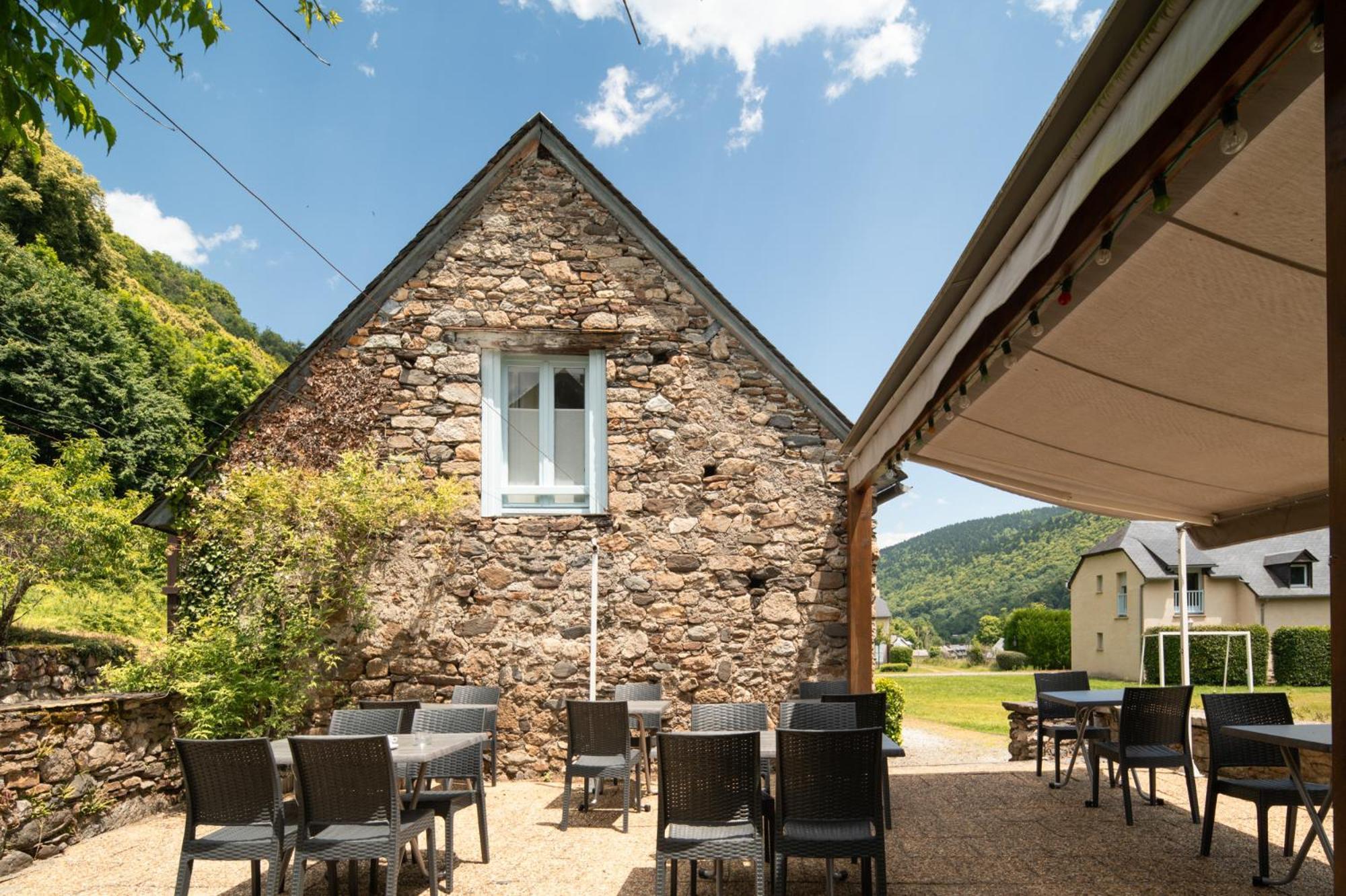 Domaine De Ramonjuan Hotel Bagnères-de-Bigorre Exterior foto